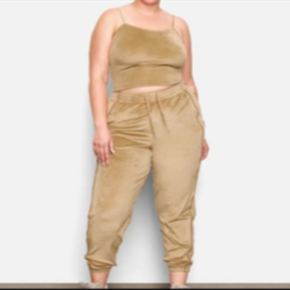 SKIMS Velour High Waist Jogger Pants in Gold - Picture 1 of 13